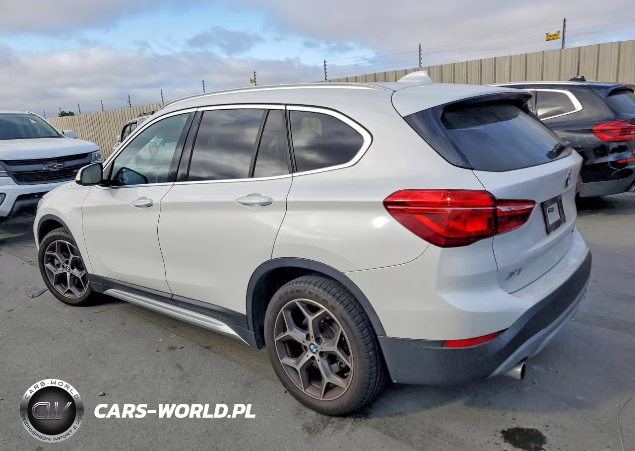 2018 BMW X1 xDrive28I VIN:WBXHT3C31J5L27502 - 2
