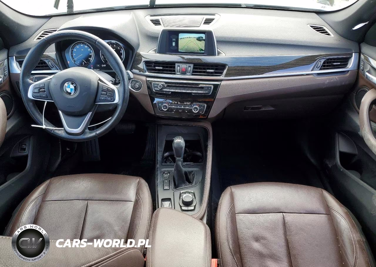 2018 BMW X1 xDrive28I VIN:WBXHT3C31J5L27502 - 8