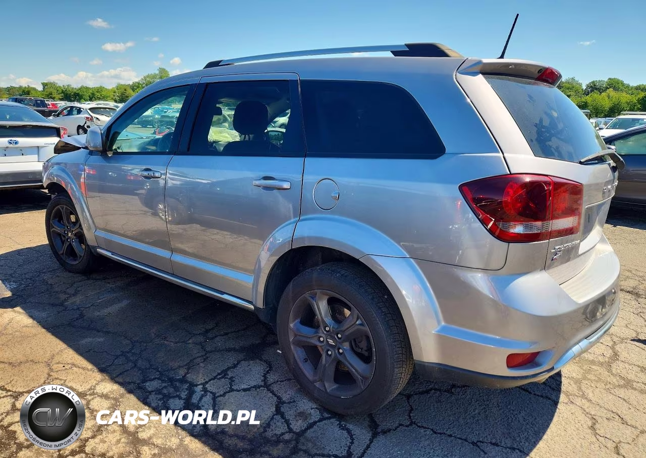 2018 Dodge Journey Crossroad VIN:3C4PDDGG2JT514997 - 2