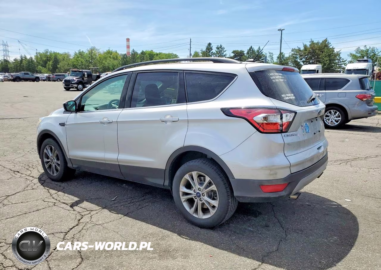 2018 Ford Escape Se VIN:1FMCU9GD0JUA10998 - 2