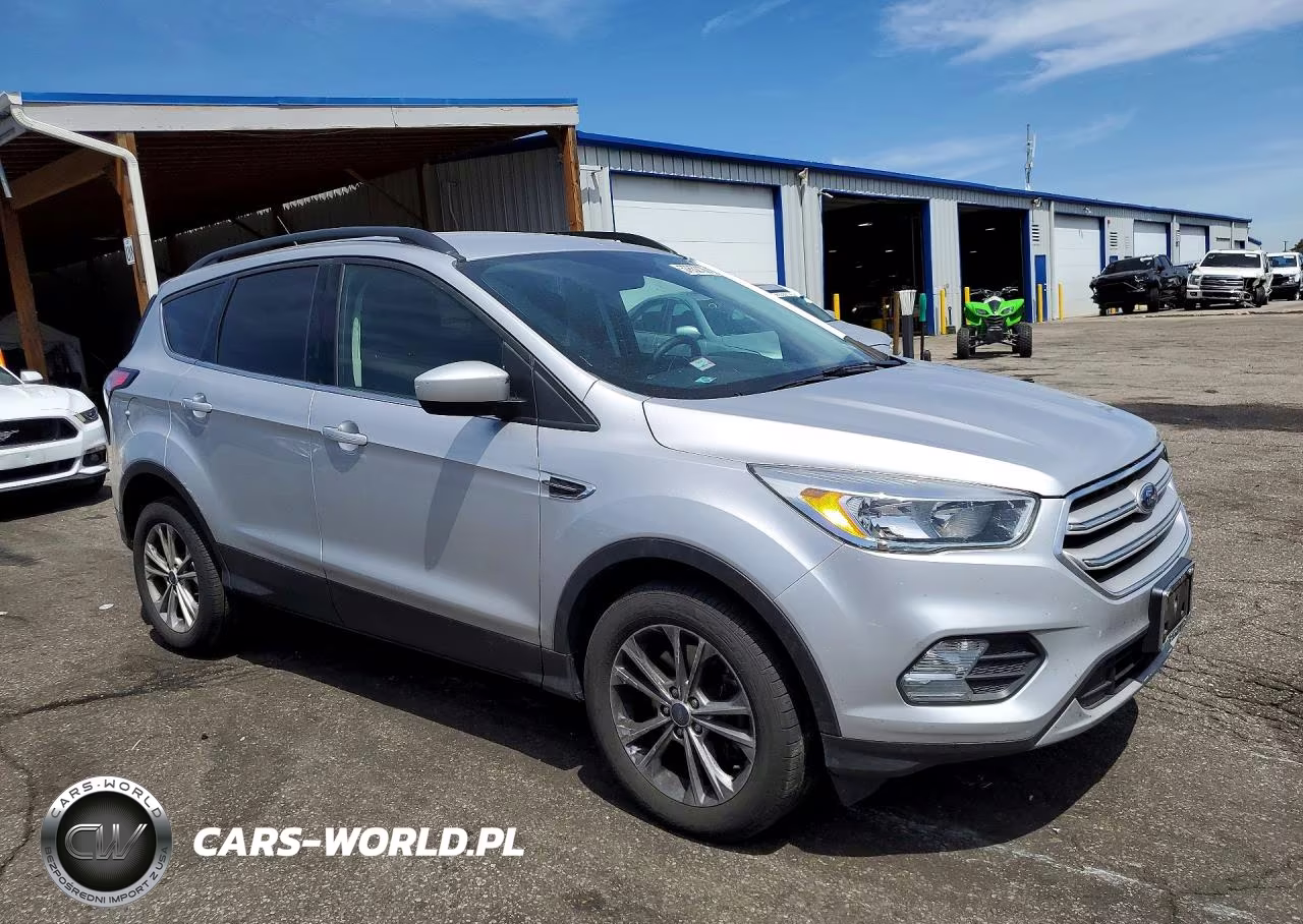2018 Ford Escape Se VIN:1FMCU9GD0JUA10998 - 4