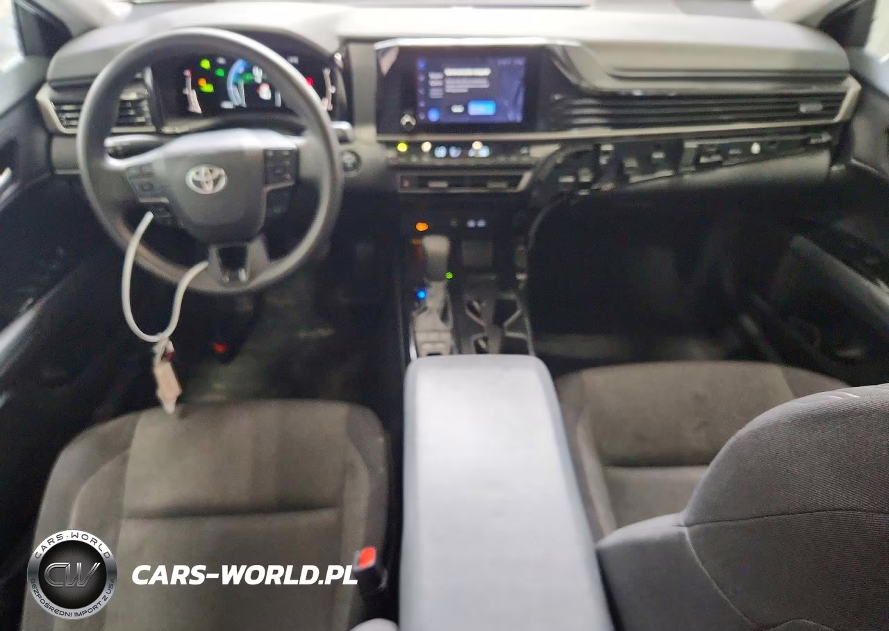 2025 Toyota Camry Le VIN:4T1DAACK2SU022218 - 8