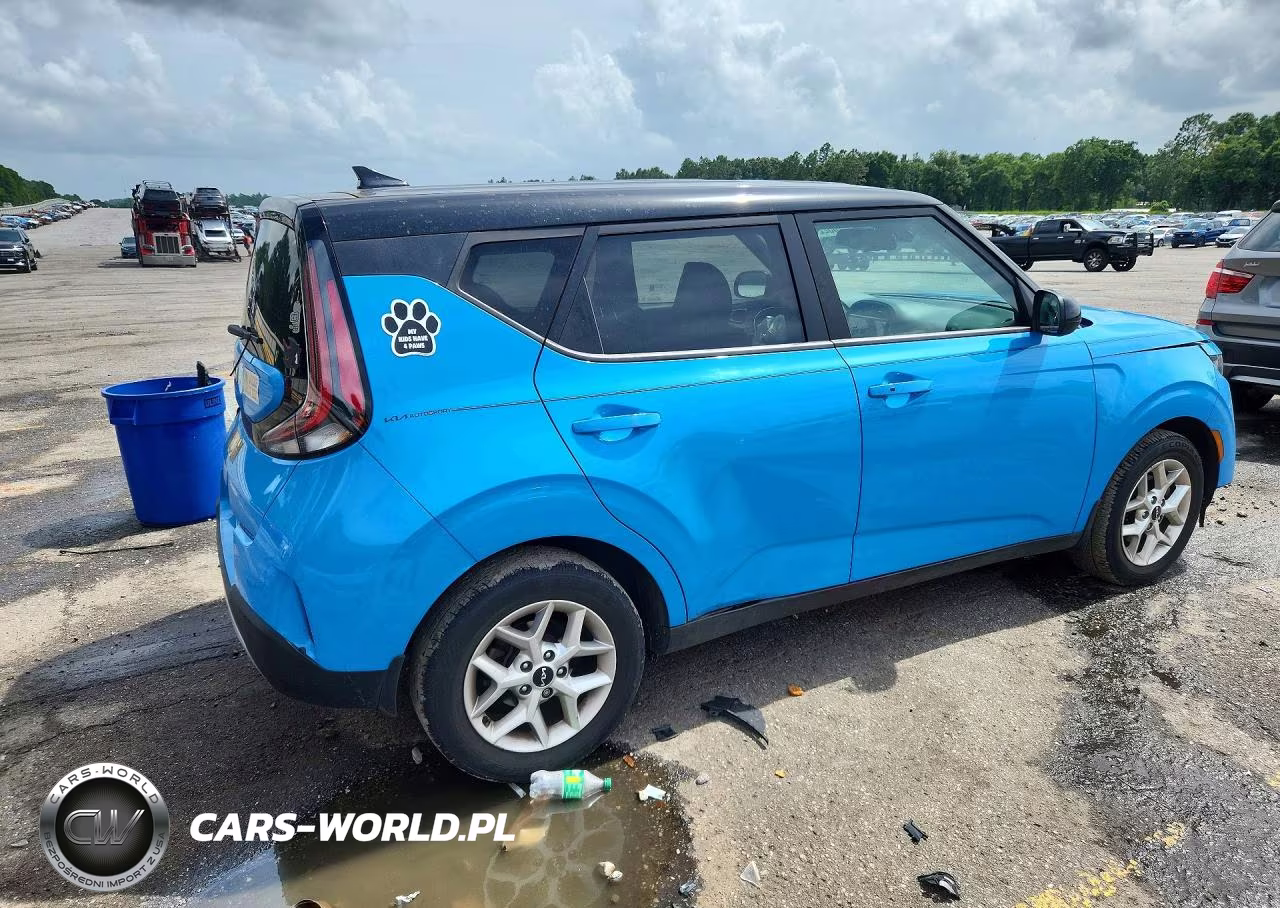 2023 Kia Soul S VIN:KNDJ23AU1P7210349 - 3