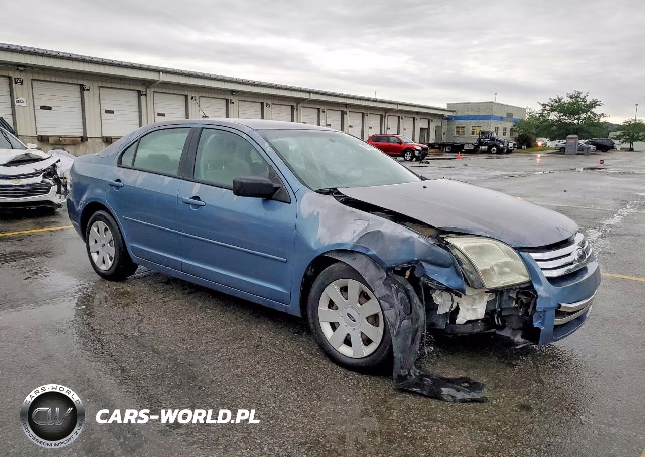 2009 Ford Fusion S VIN:3FAHP06Z49R111609 - 4