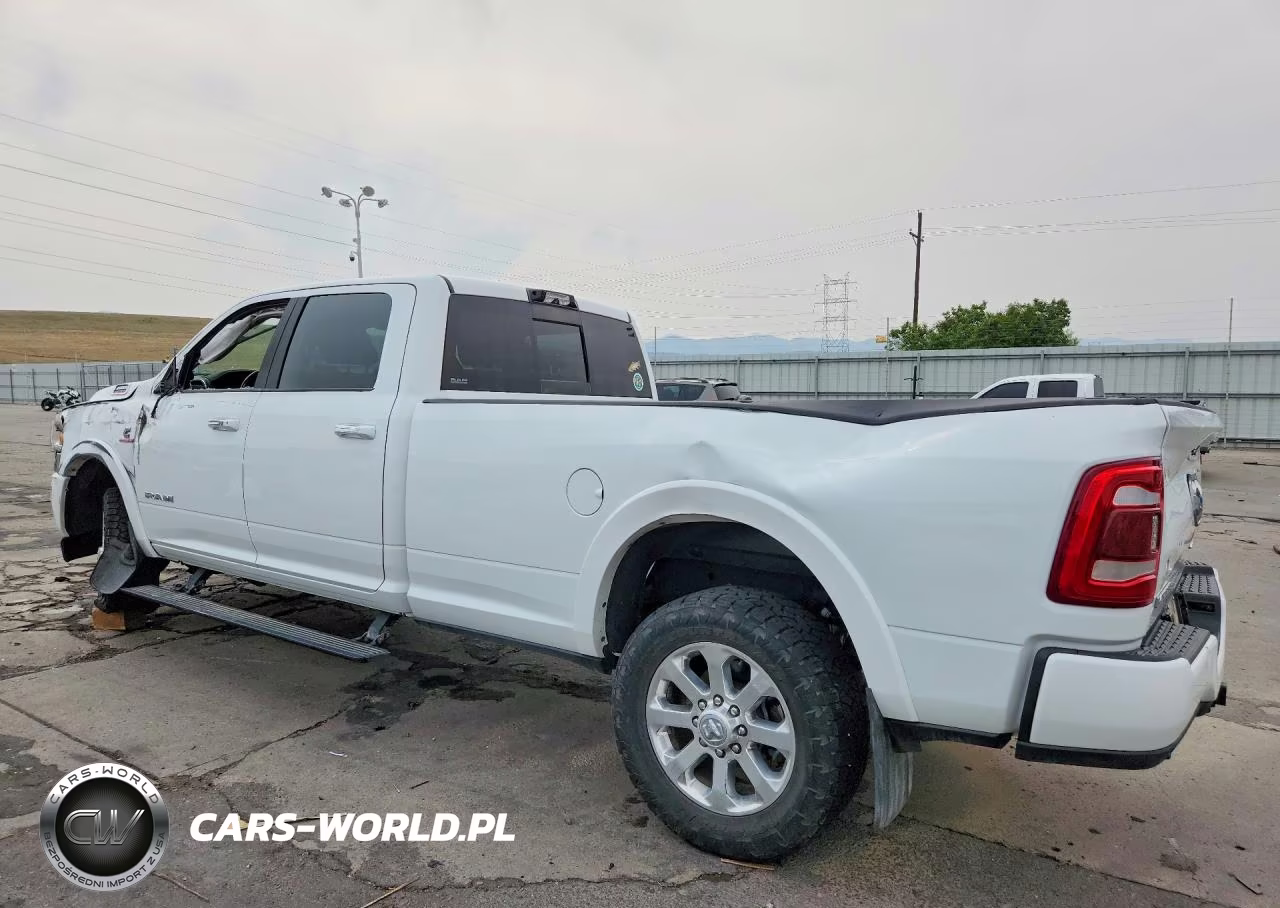 2022 Ram 3500 Laramie VIN:3C63R3JLXNG152696 - 2