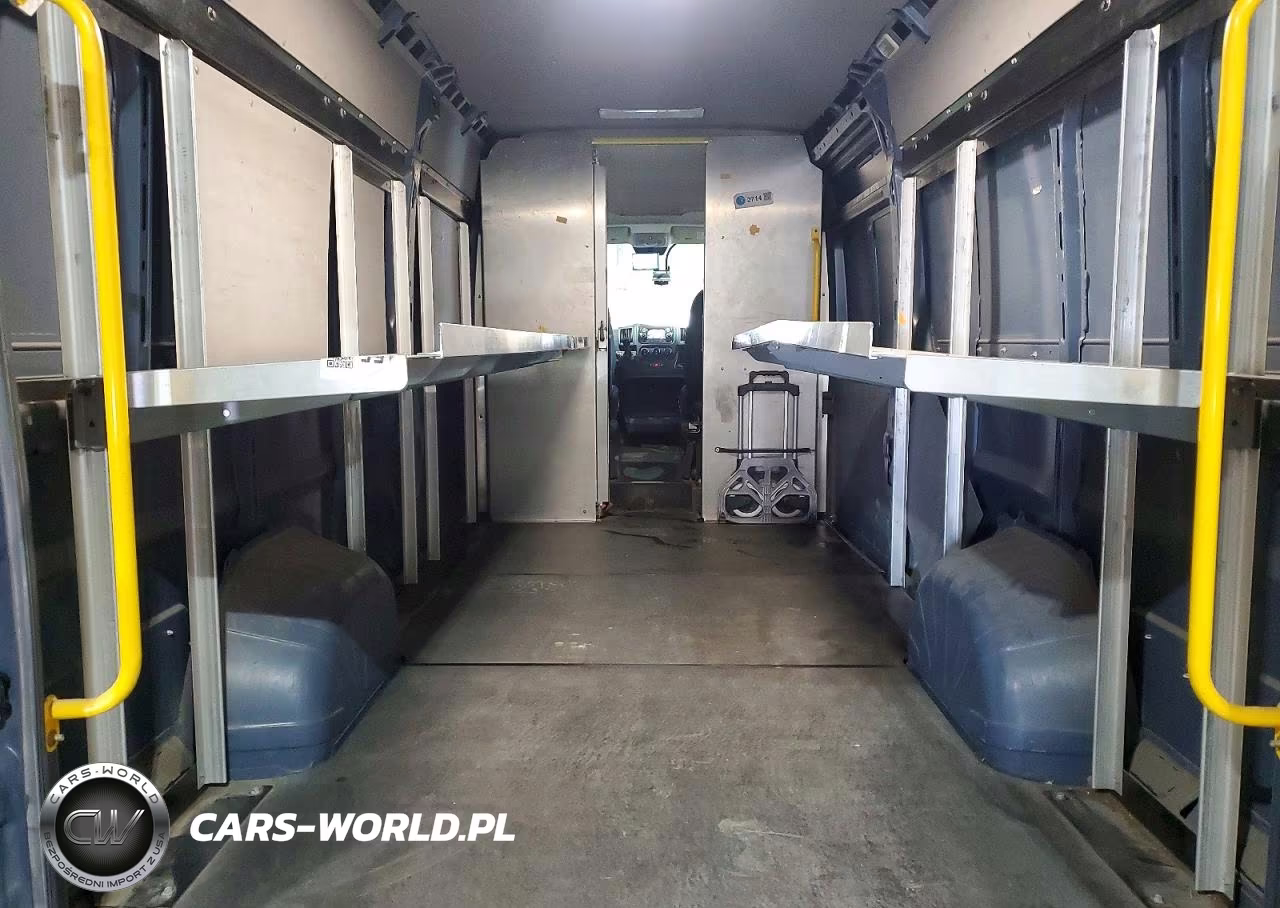 2020 Ram Promaster 3500 Delivery Van VIN:3C6URVJG7LE129369 - 10