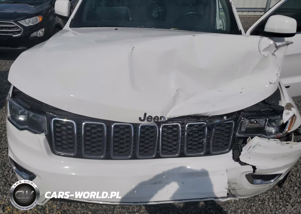2020 Jeep Grand Cherokee Laredo VIN:1C4RJEAG4LC278920 - 12