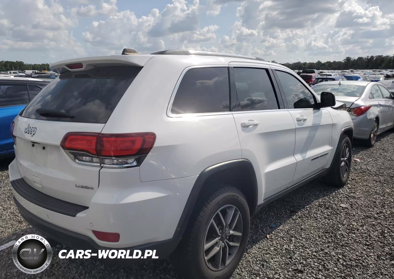 2020 Jeep Grand Cherokee Laredo VIN:1C4RJEAG4LC278920 - 3