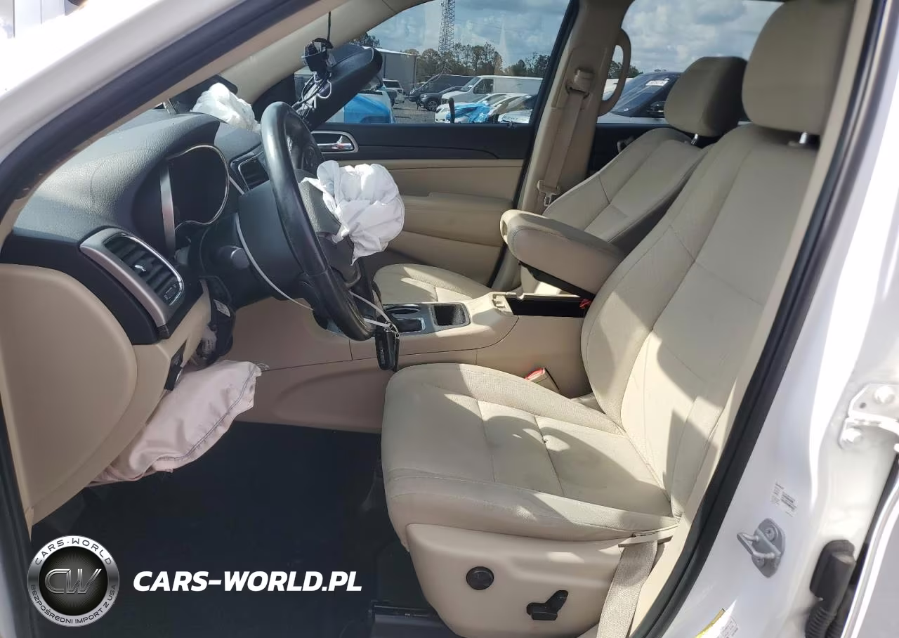 2020 Jeep Grand Cherokee Laredo VIN:1C4RJEAG4LC278920 - 7