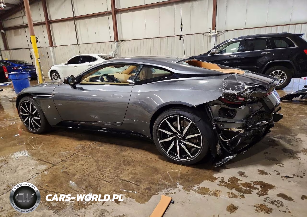 2017 Aston Martin Db11 VIN:SCFRMFAV2HGL02578 - 2