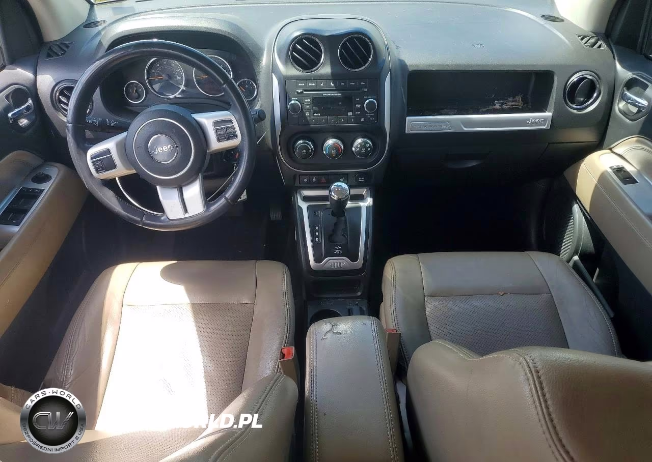 2015 Jeep Compass Latitude VIN:1C4NJCEA6FD185954 - 8
