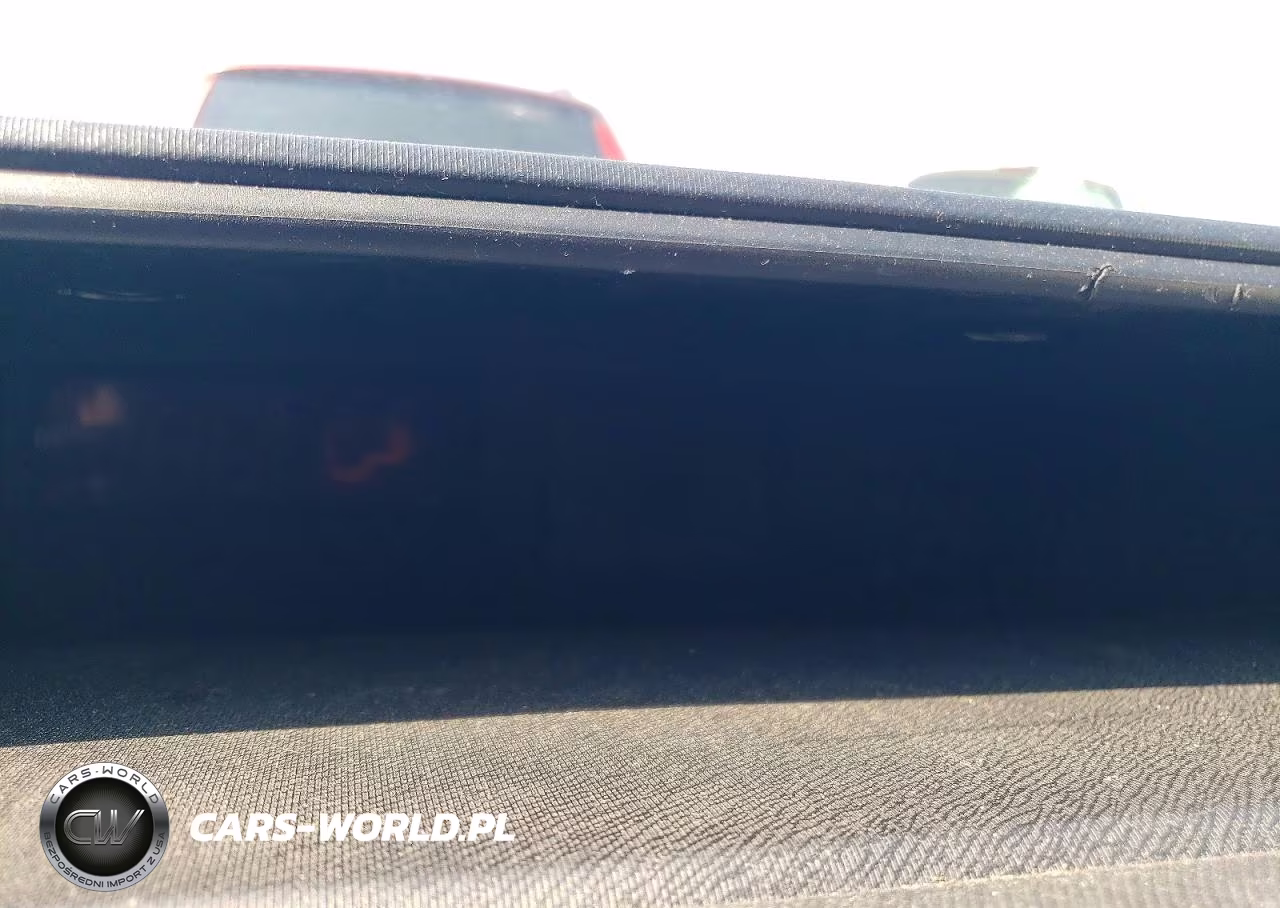 2015 Toyota Prius C One VIN:JTDKDTB32F1108175 - 9