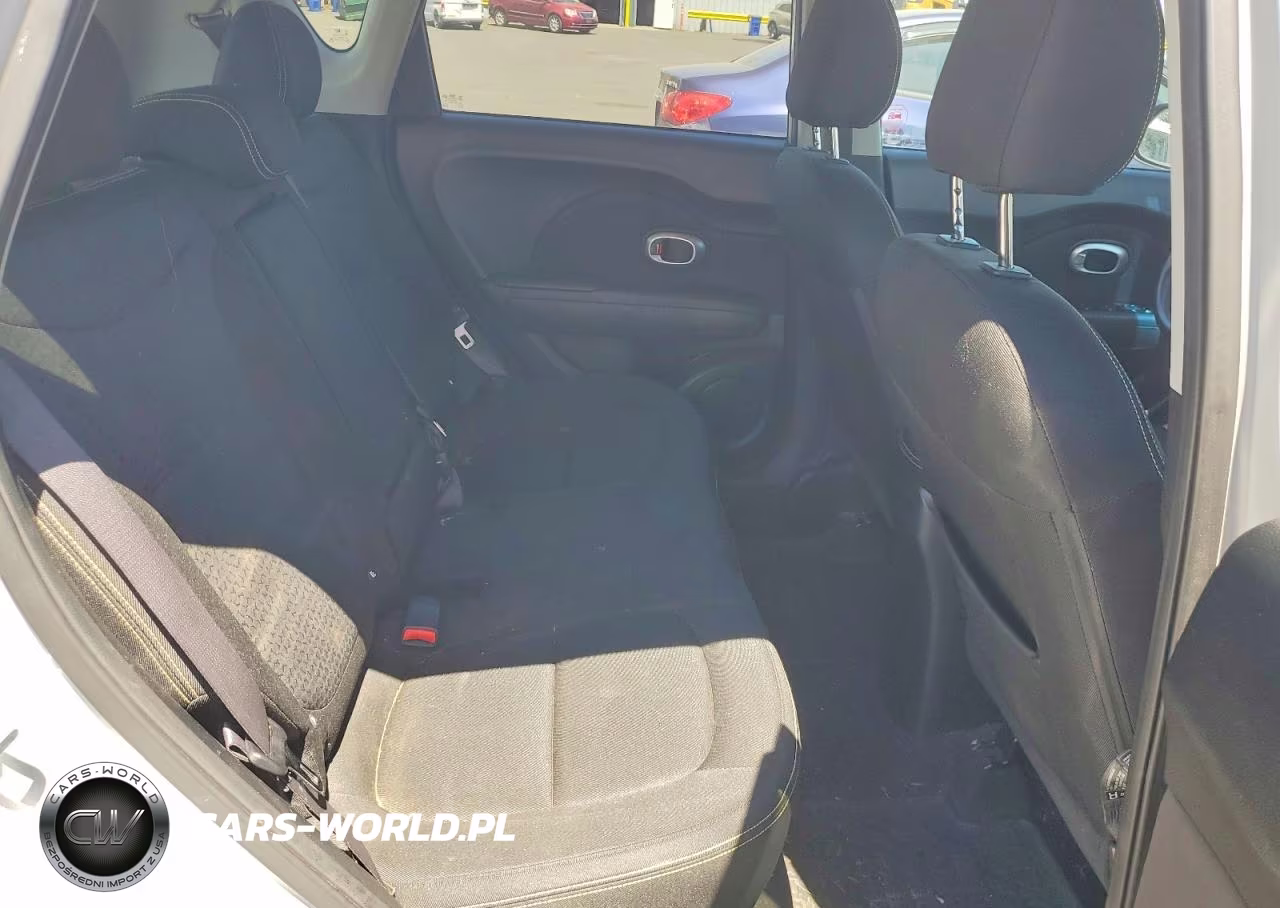 2016 Kia Soul + VIN:KNDJP3A51G7863449 - 10