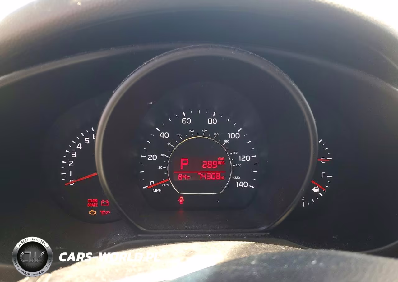 2016 Kia Soul + VIN:KNDJP3A51G7863449 - 9