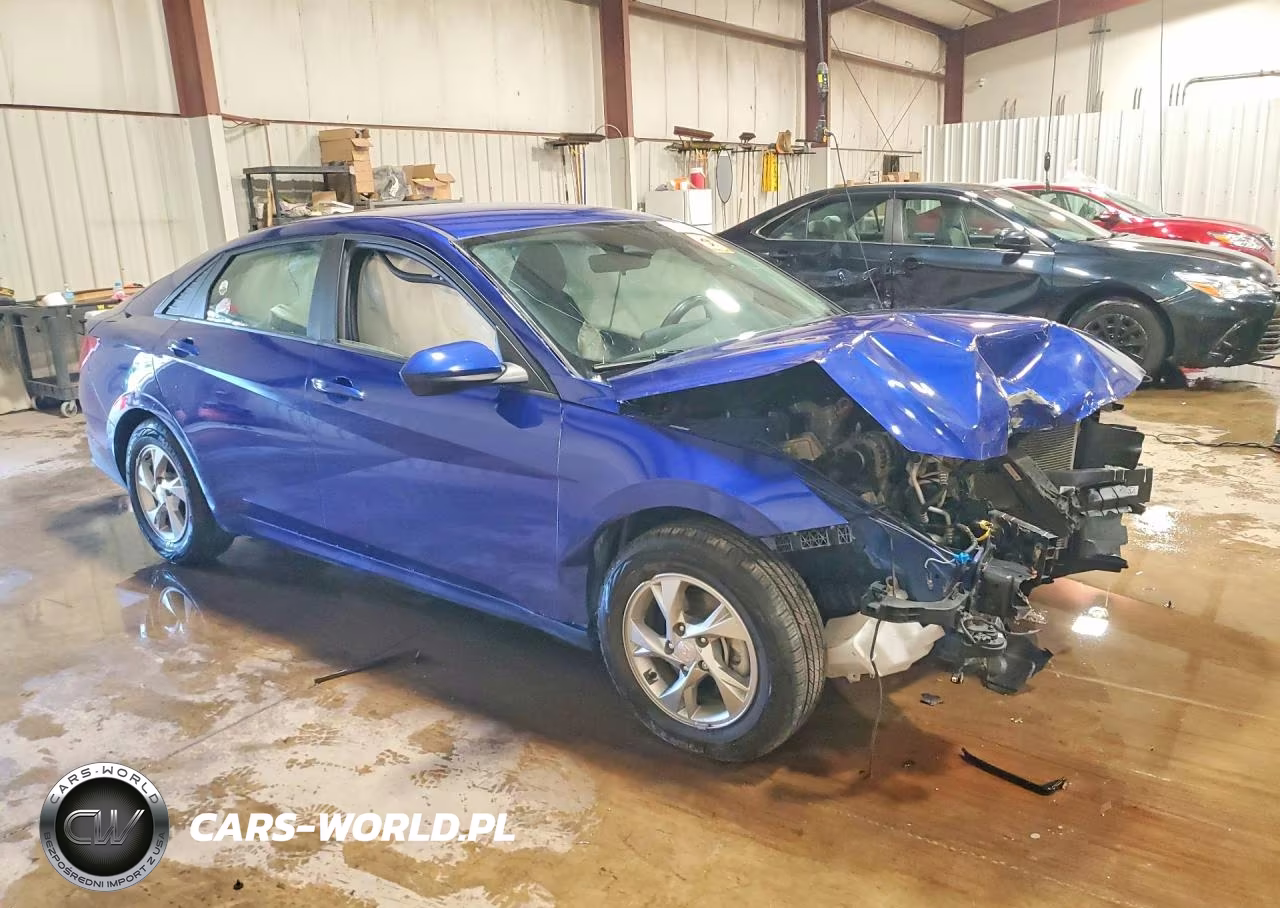 2022 Hyundai Elantra Se VIN:KMHLL4AG1NU225577 - 4