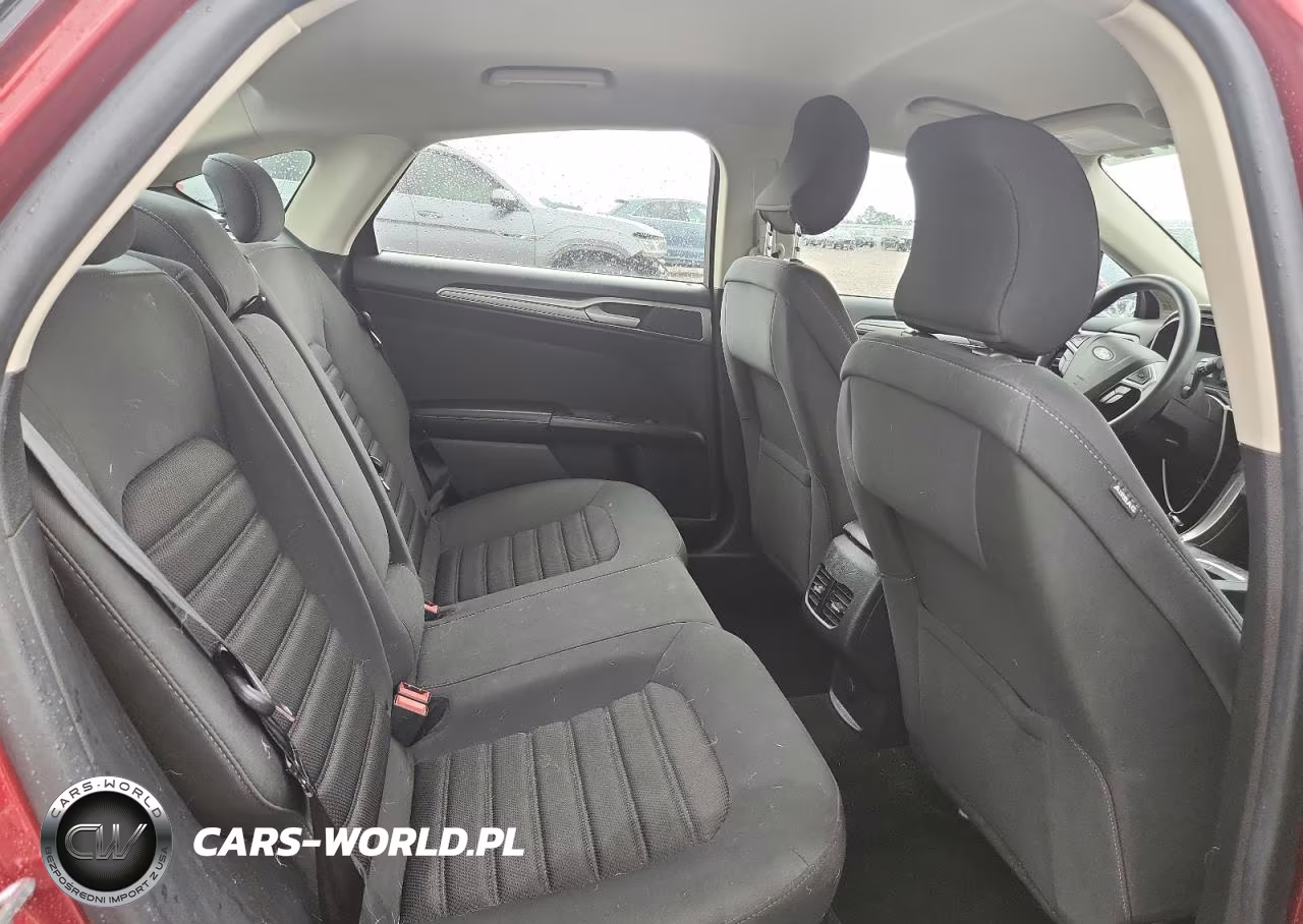 2019 Ford Fusion Se VIN:3FA6P0HD8KR146555 - 10