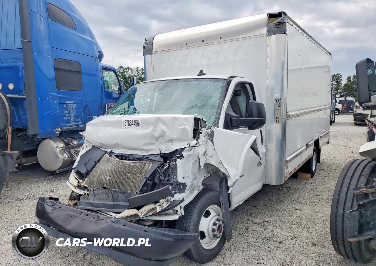 2021 GMC Savana Box Truck – zdjęcie 1 z 12