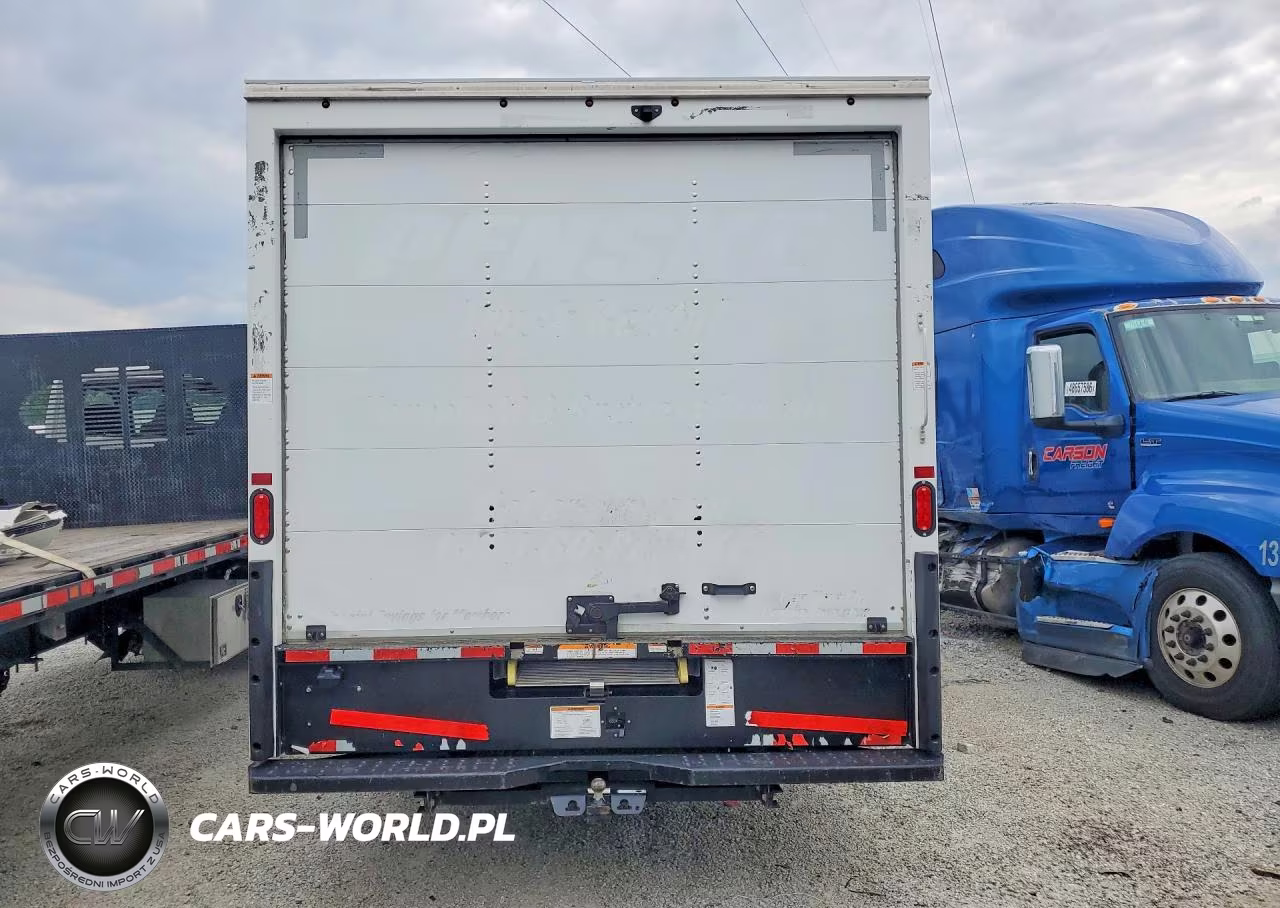 2021 GMC Savana Box Truck VIN:7GZ37TC74MN010691 - 6