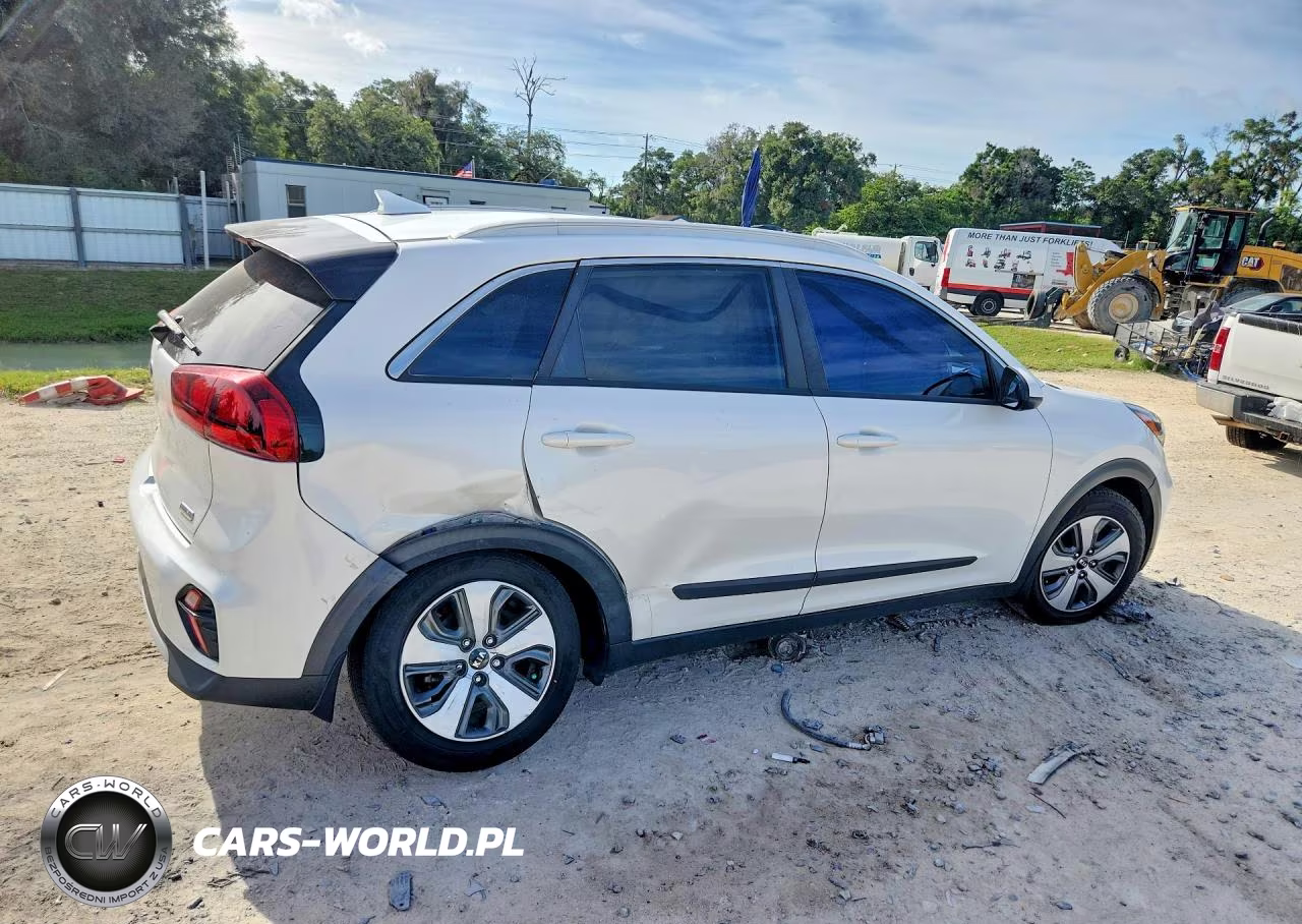 2020 Kia Niro Lx VIN:KNDCB3LC8L5362213 - 3
