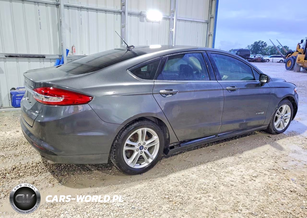 2018 Ford Fusion Se Hybrid VIN:3FA6P0LU4JR213836 - 3