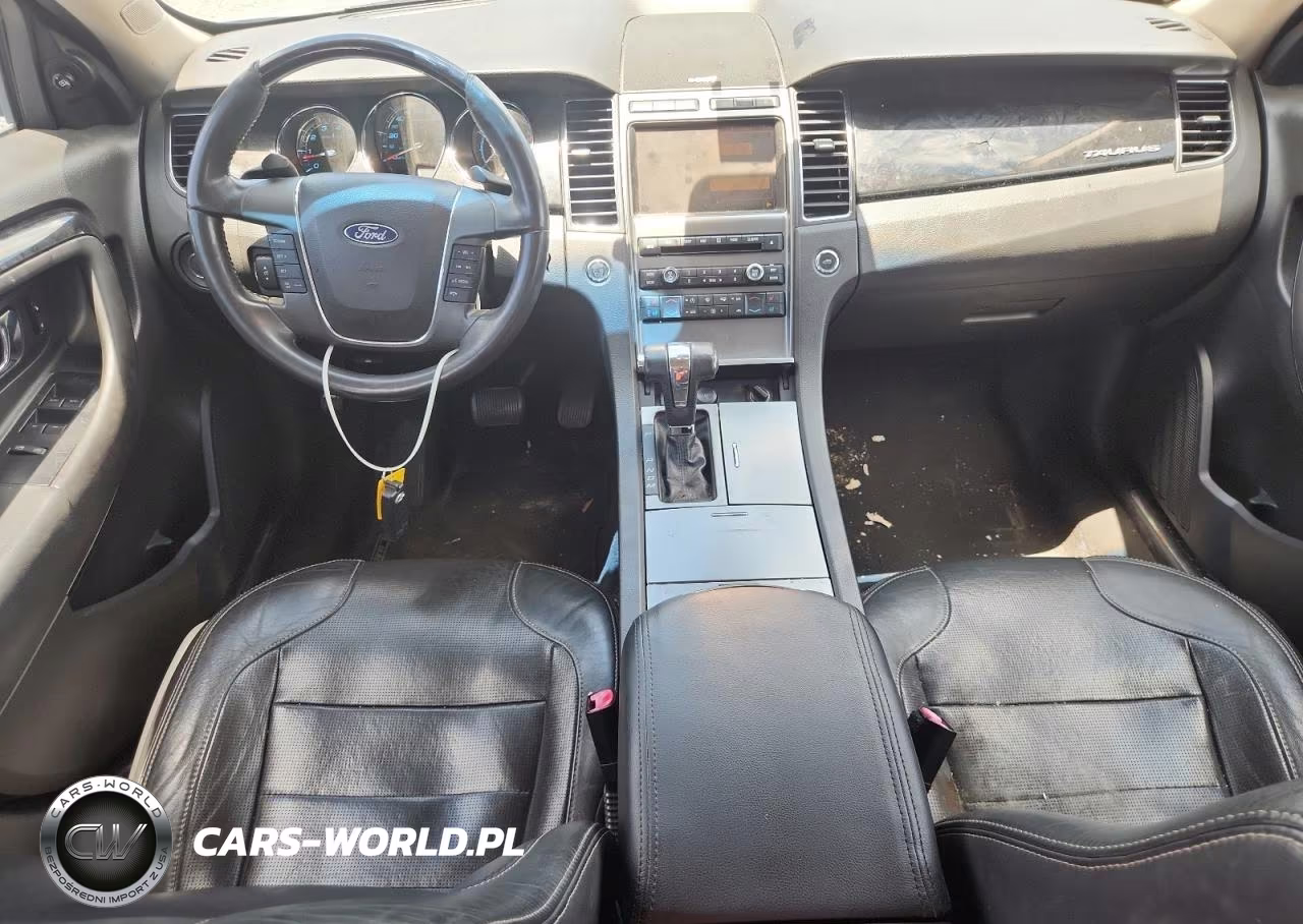 2010 Ford Taurus Limited VIN:1FAHP2FW9AG125762 - 8
