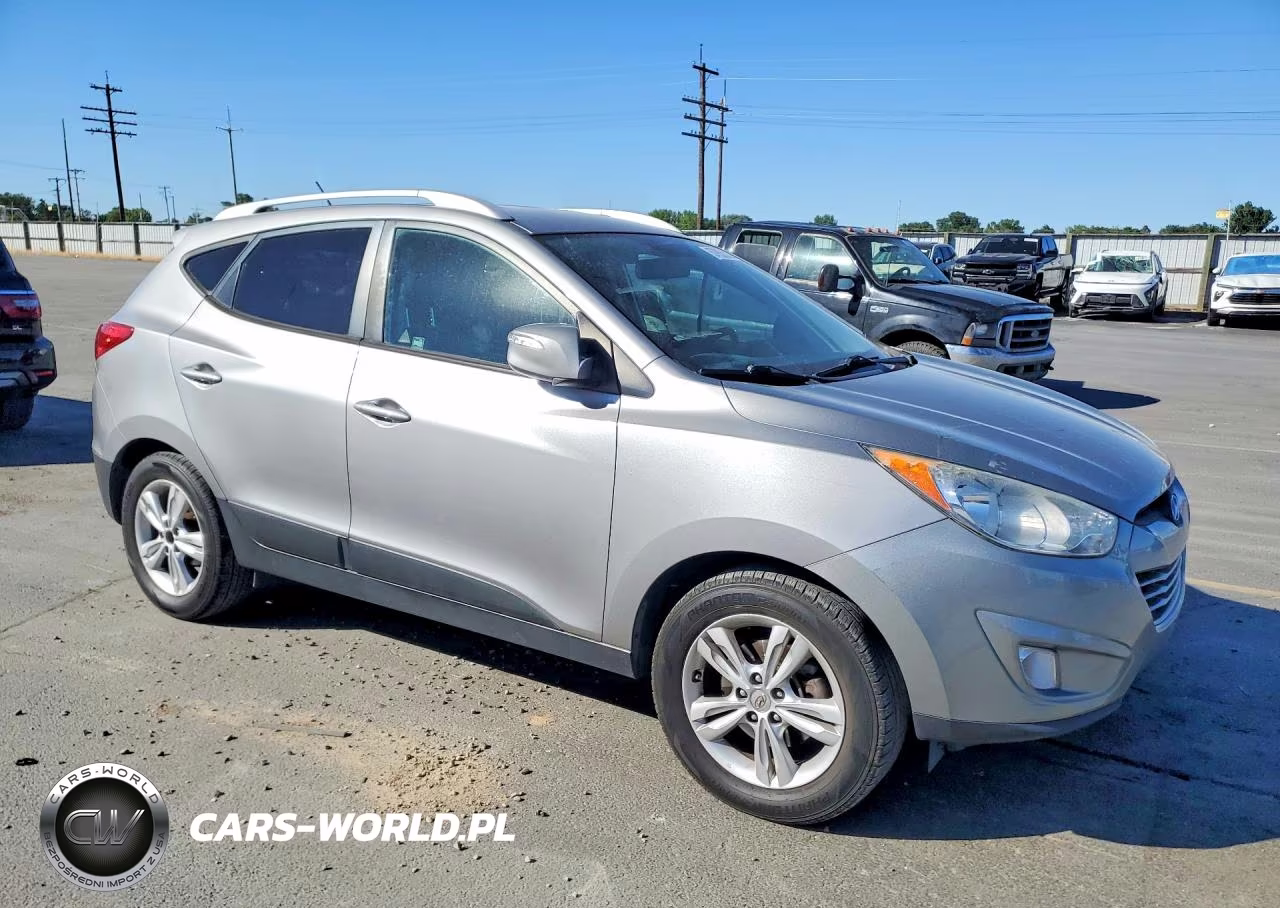 2013 Hyundai Tucson Gls VIN:KM8JU3AC5DU638340 - 4