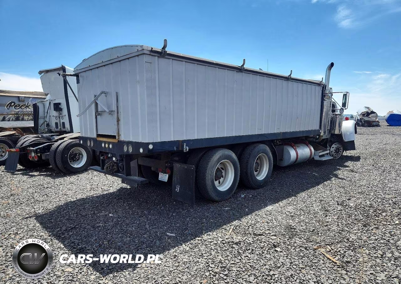 1995 Freightliner Conventional Fld120 VIN:1FUYDZYB8SP875878 - 4