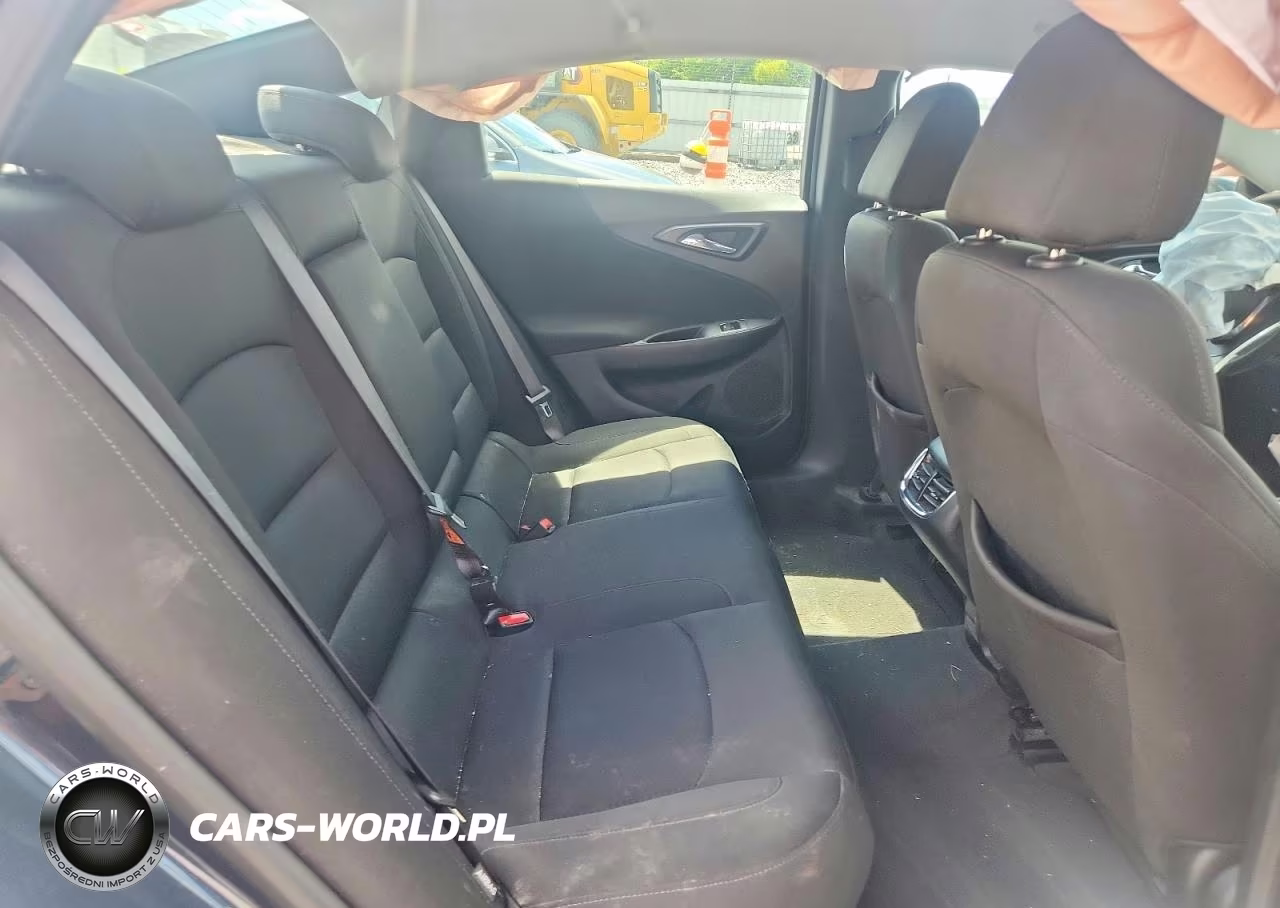2020 Chevrolet Malibu VIN:1G1ZD5ST4LF075505 - 10