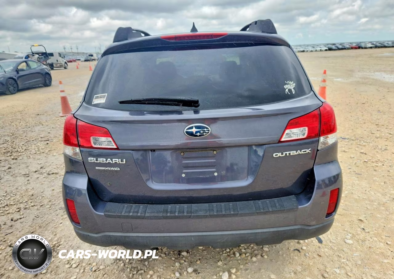 2014 Subaru Outback 2.5I Premium VIN:4S4BRCDCXE3256894 - 6
