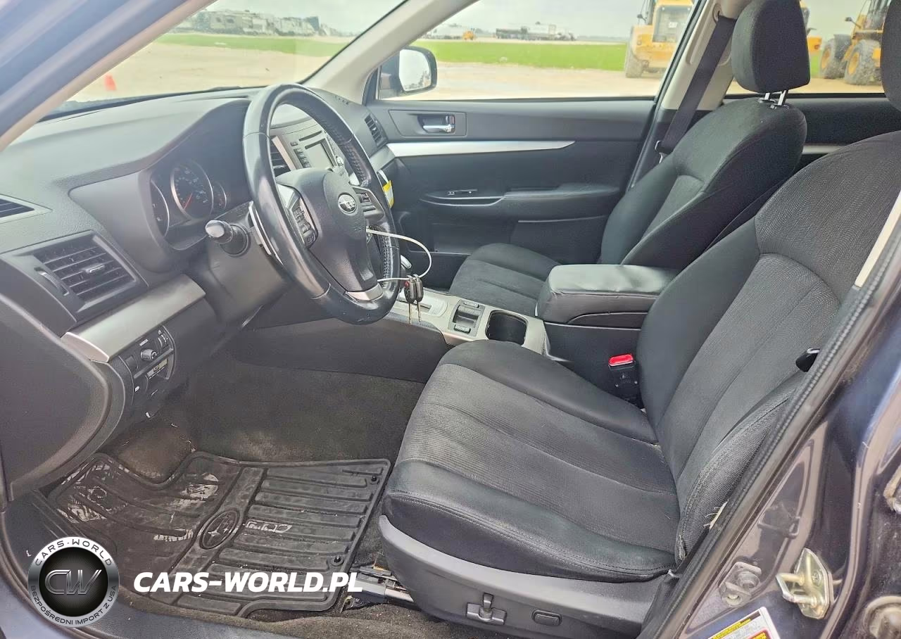 2014 Subaru Outback 2.5I Premium VIN:4S4BRCDCXE3256894 - 7