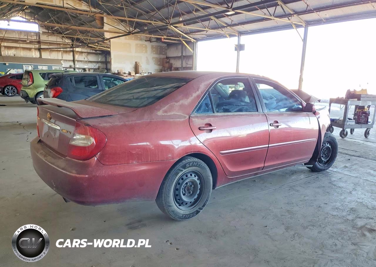 2003 Toyota Camry Le VIN:4T1BE32K93U179254 - 3