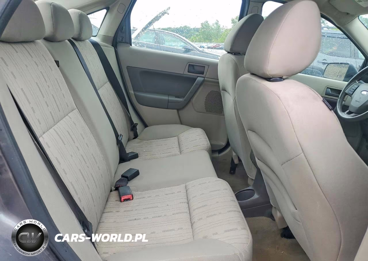 2010 Ford Focus Se VIN:1FAHP3FN9AW137266 - 10