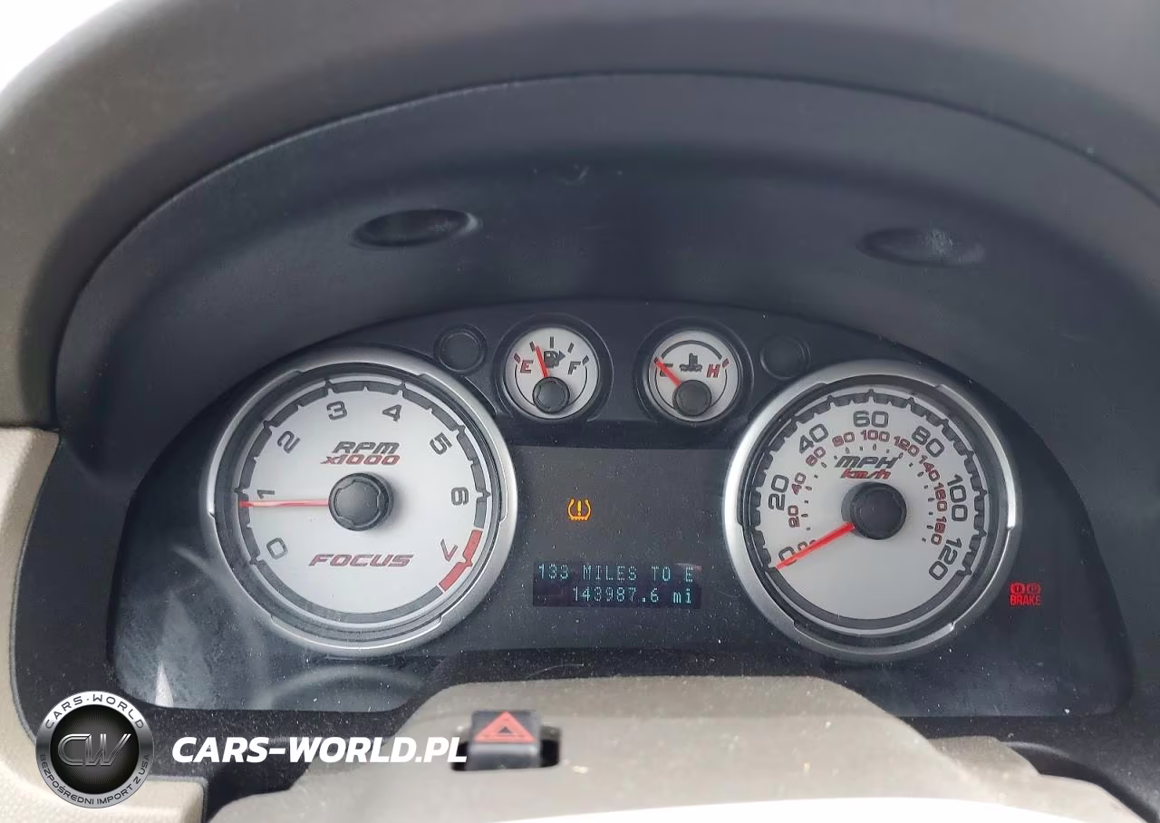 2010 Ford Focus Se VIN:1FAHP3FN9AW137266 - 9