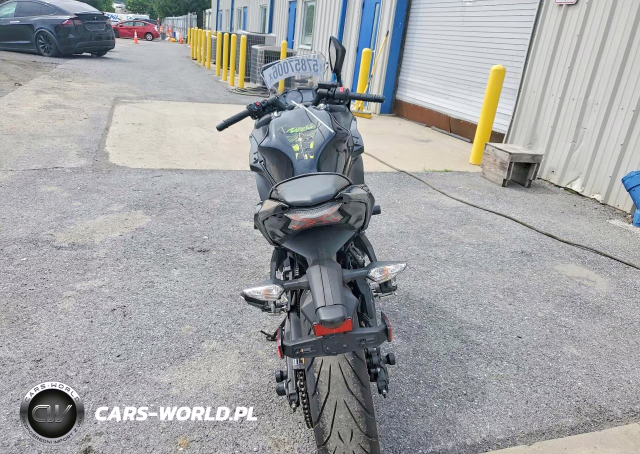 2019 Kawasaki Ex650 F VIN:JKAEXEK12KDA32977 - 4