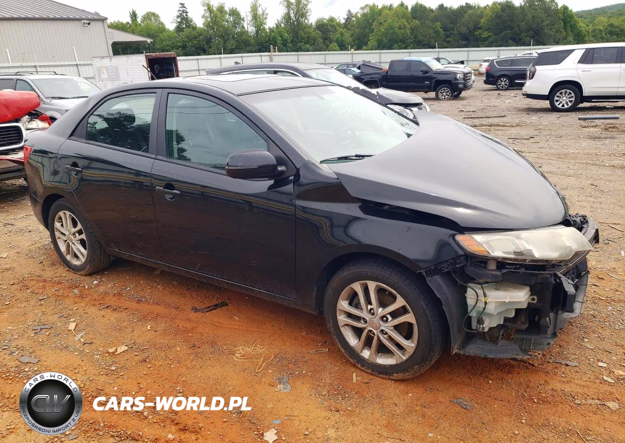 2012 Kia Forte VIN:KNAFU4A23C5567815 - 4