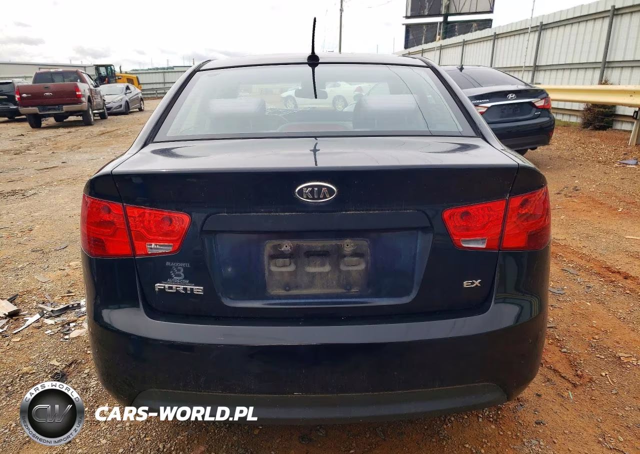 2012 Kia Forte VIN:KNAFU4A23C5567815 - 6