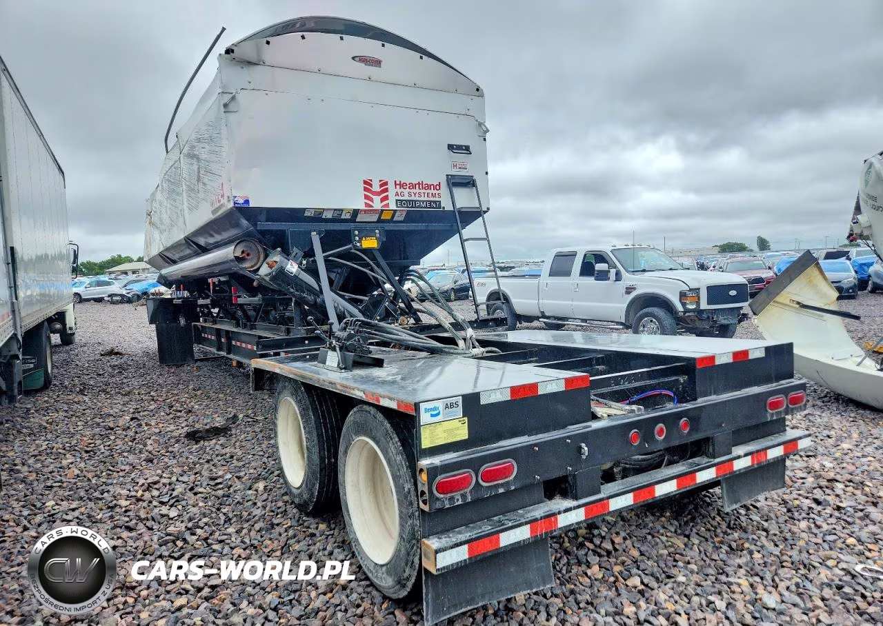 2024 Behnke Fertilizer Tender Trailer VIN:4L5AB4221RF069269 - 3