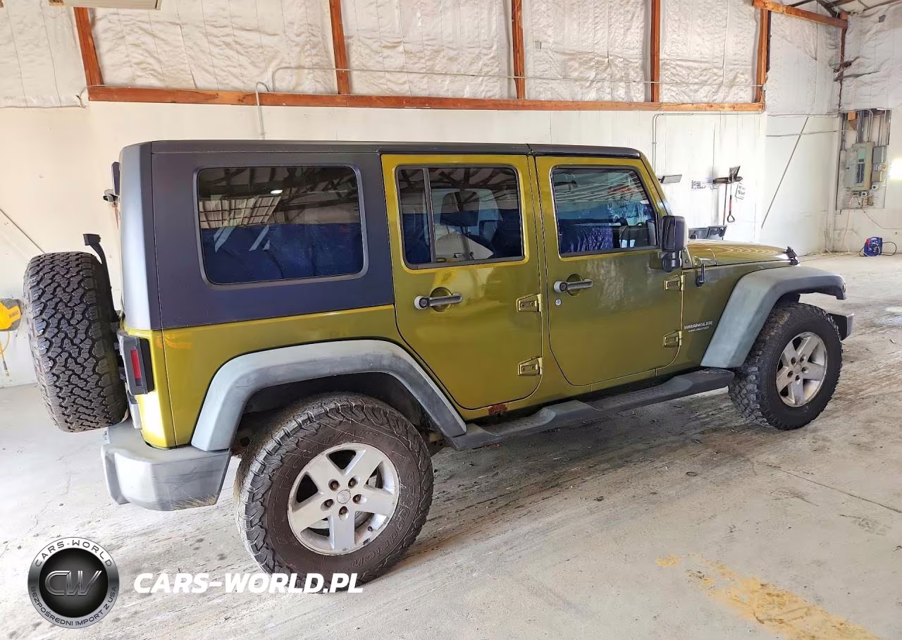 2008 Jeep Wrangler Unlimited X VIN:1J4GA391X8L529078 - 3
