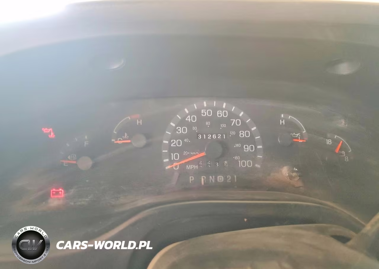 1998 Ford Econoline E150 Van VIN:1FDRE1427WHB23455 - 9