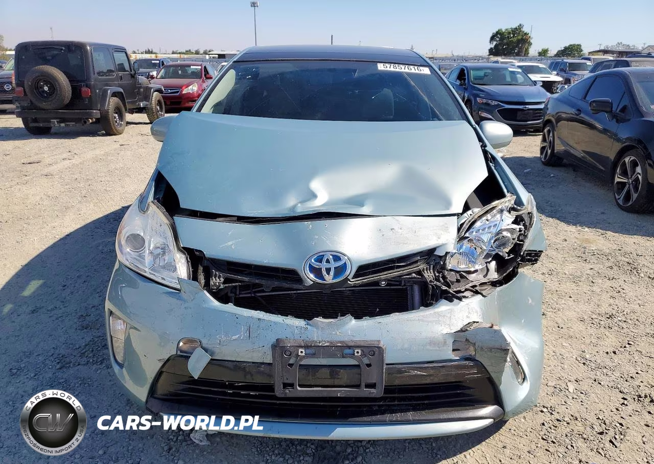 2013 Toyota Prius Three VIN:JTDKN3DU4D1731975 - 5
