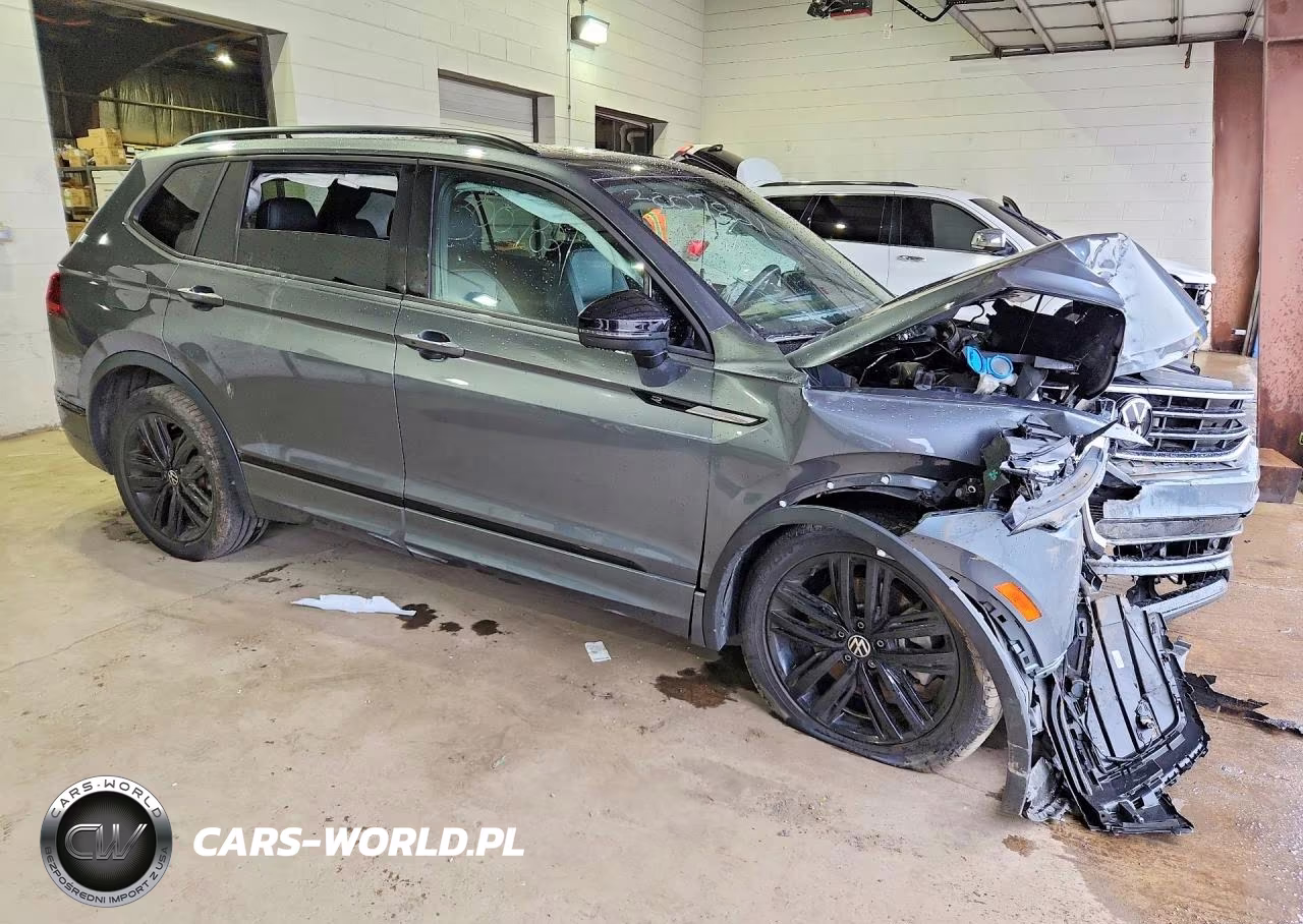 2022 Volkswagen Tiguan Se R-Line Black VIN:3VV8B7AX9NM047969 - 4