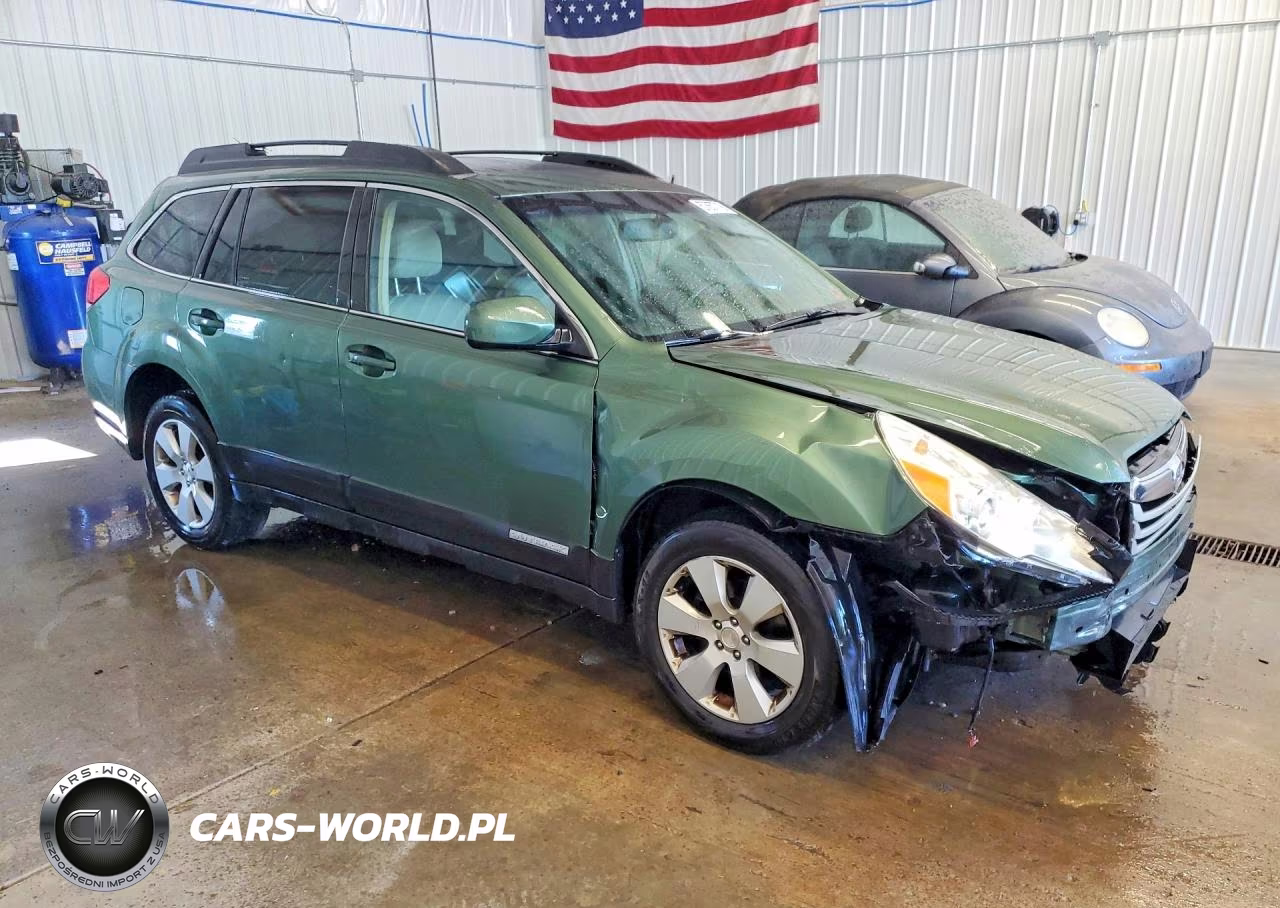 2012 Subaru Outback 2.5I Premium VIN:4S4BRCGC2C3231383 - 4