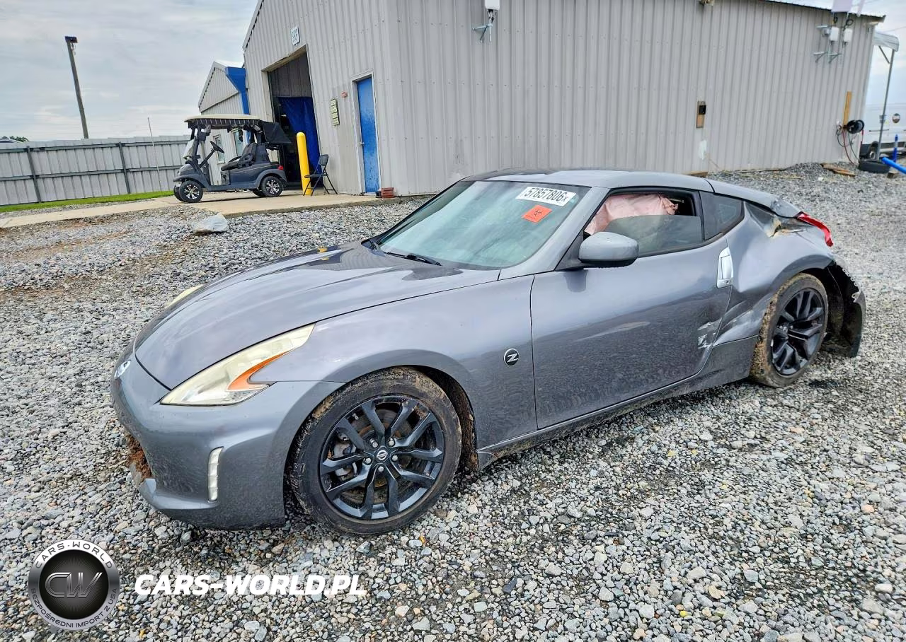 2017 Nissan 370Z Base