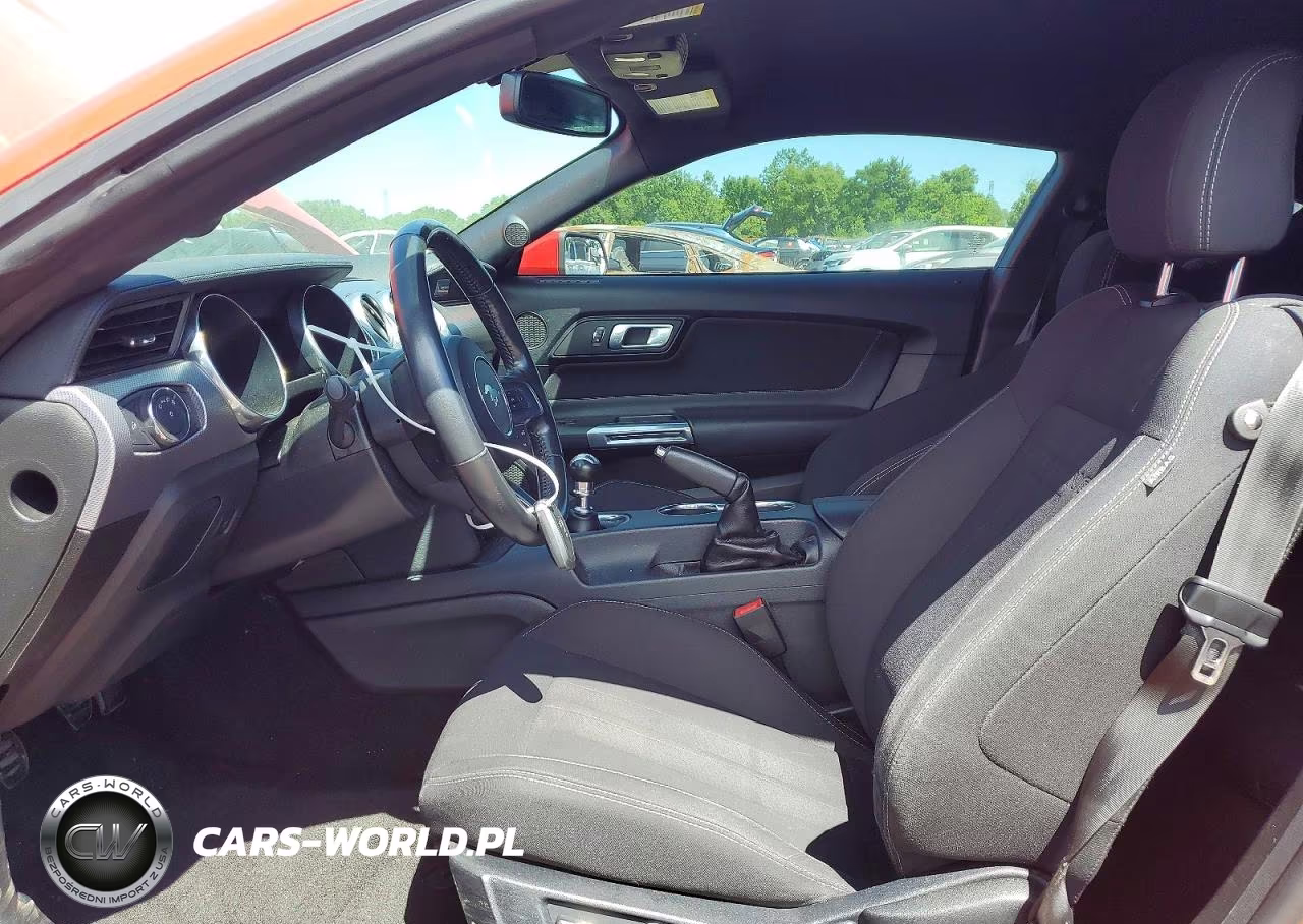 2018 Ford Mustang VIN:1FA6P8TH4J5163685 - 7