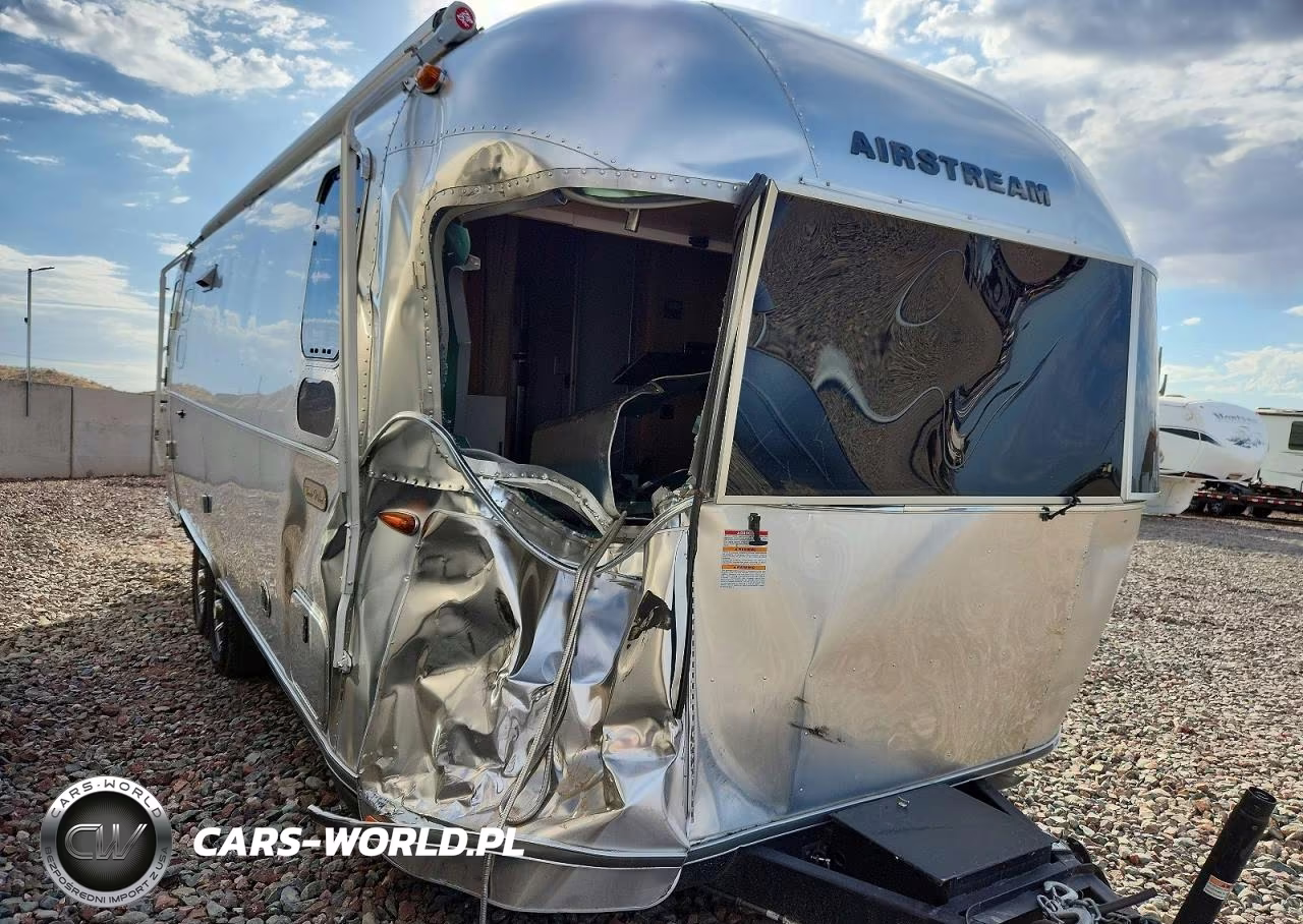2024 Airstream Camper VIN:1STJVYJ28RJ569692 - 9