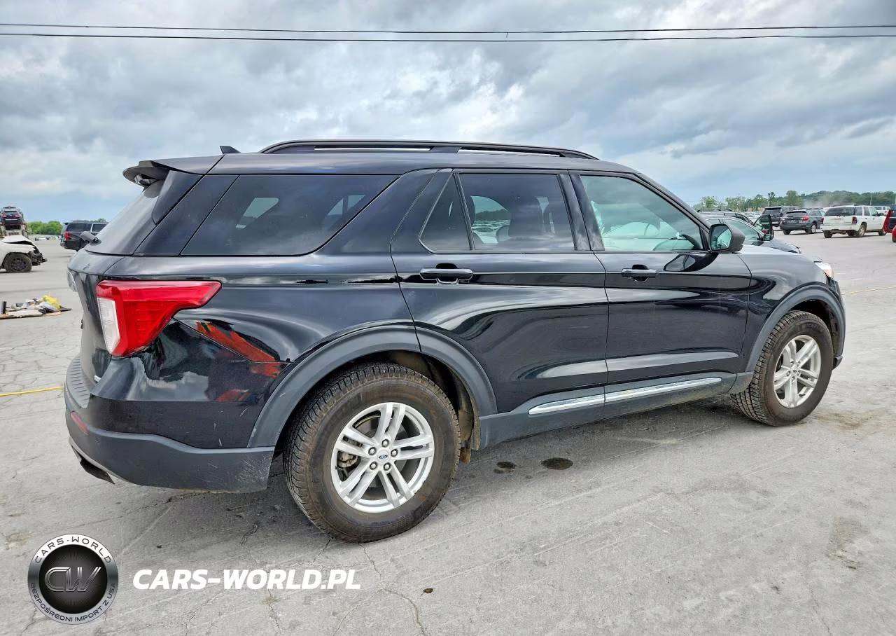 2020 Ford Explorer Xlt VIN:1FMSK8DHXLGB99518 - 3