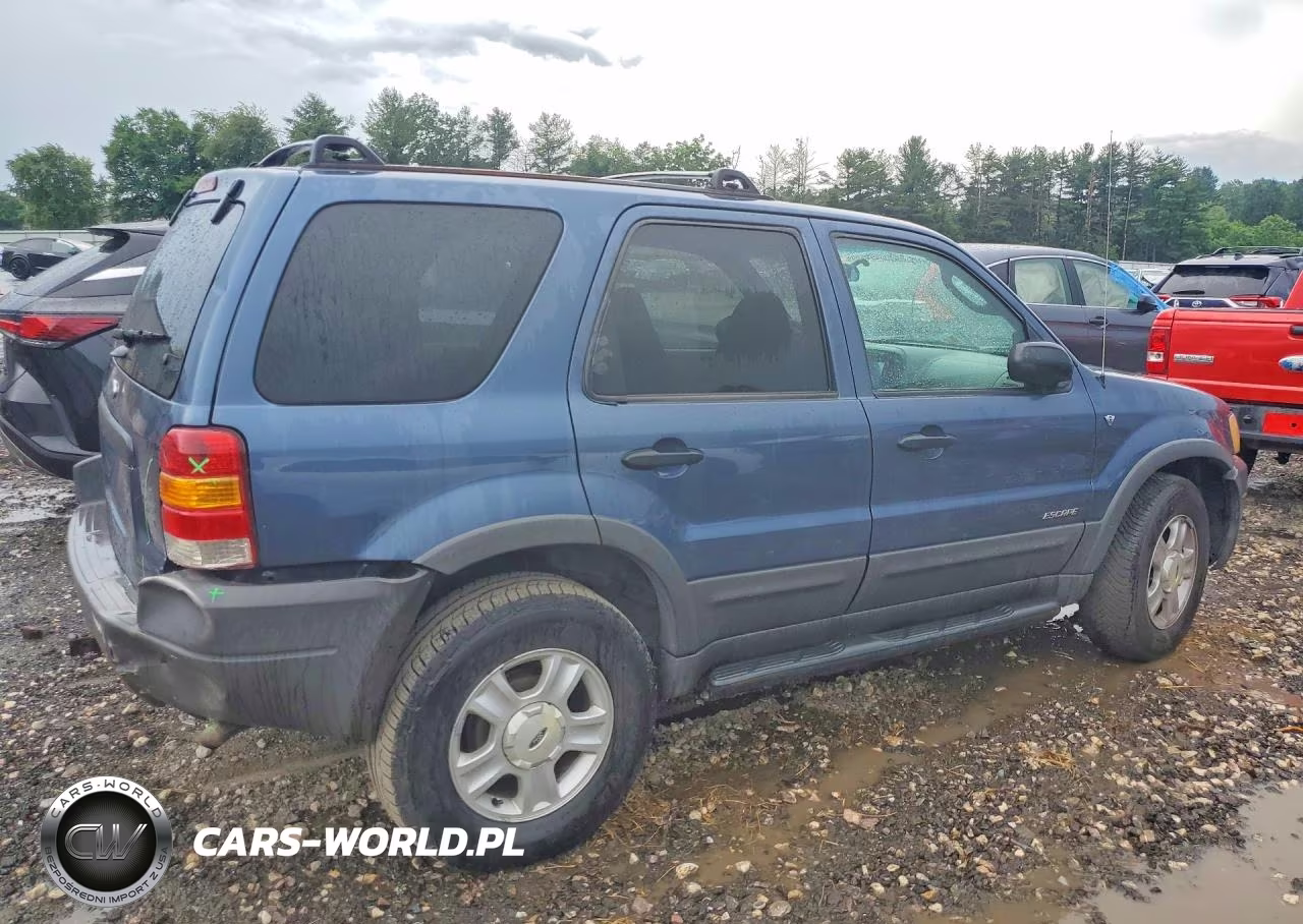 2001 Ford Escape Xlt VIN:1FMYU04131KC39490 - 3