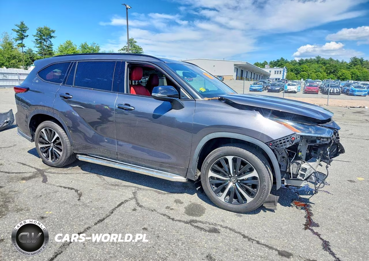 2022 Toyota Highlander Xse VIN:5TDJZRBH8NS168250 - 4