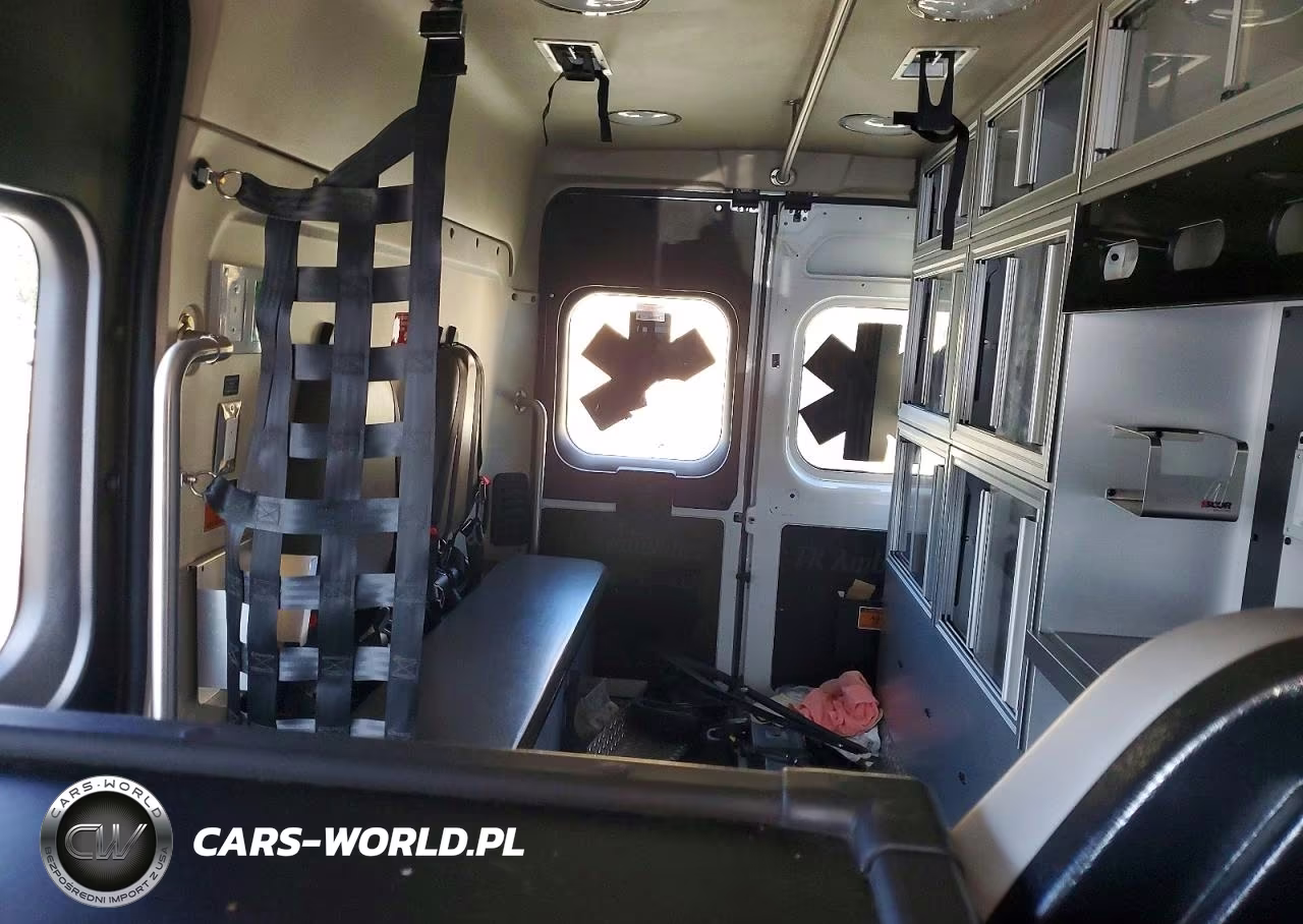 2023 Ram Promaster - Ambulance Body VIN:3C6LRVDG9PE513912 - 10