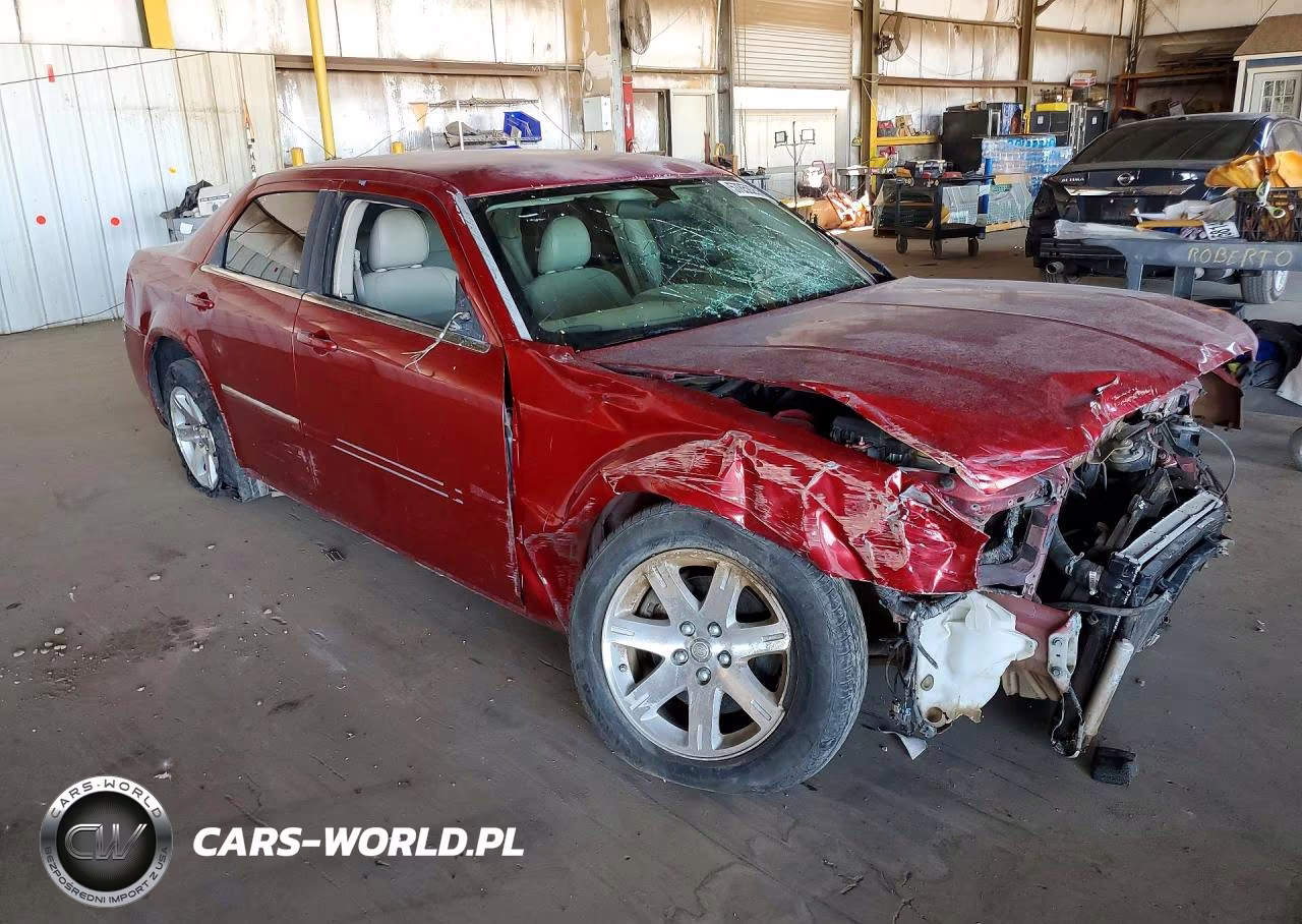 2007 Chrysler 300 Touring VIN:2C3KA53G57H633809 - 4